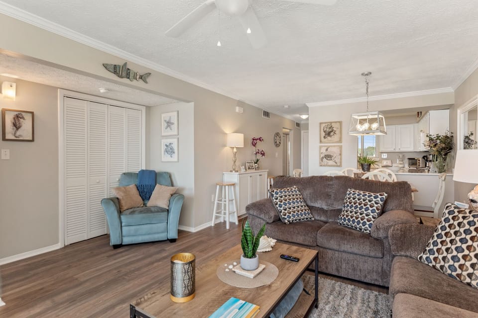 Living Room - Southeast