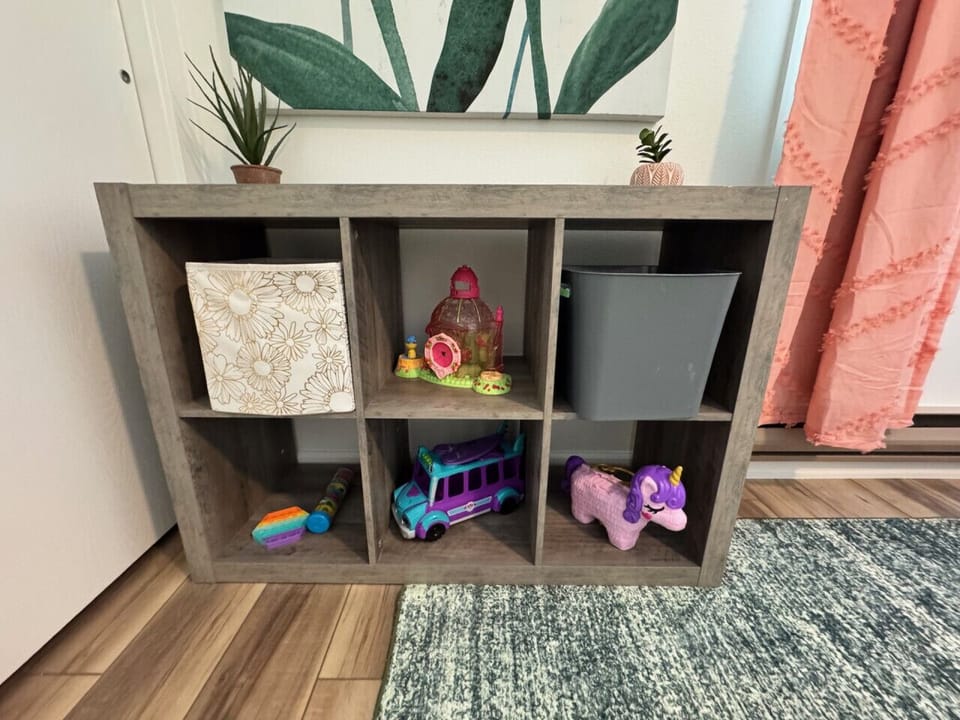 Toys available for kids to enjoy :)