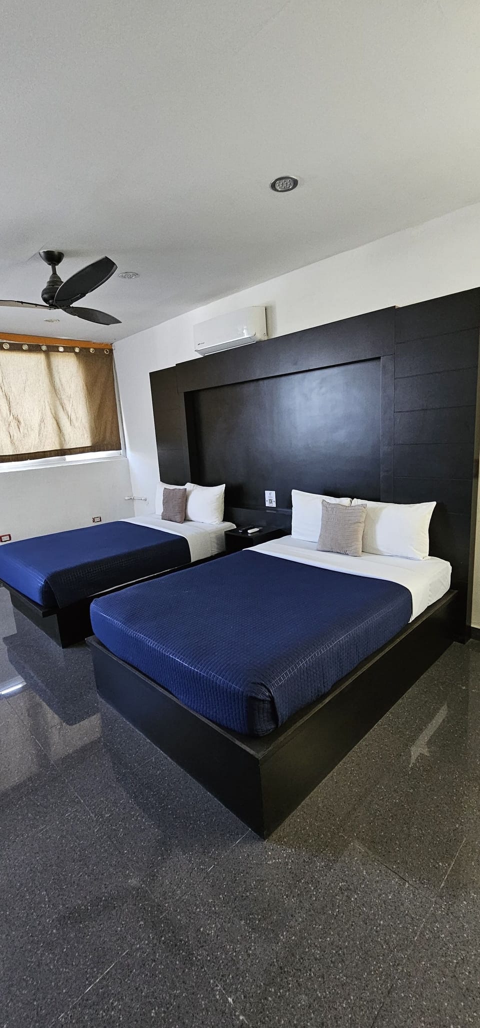 Luxury Studio Suite, 2 Bedrooms, Non Smoking | Down comforters, iron/ironing board, WiFi (free), individually decorated