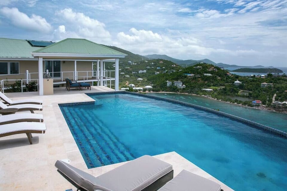 Gorgeous private pool