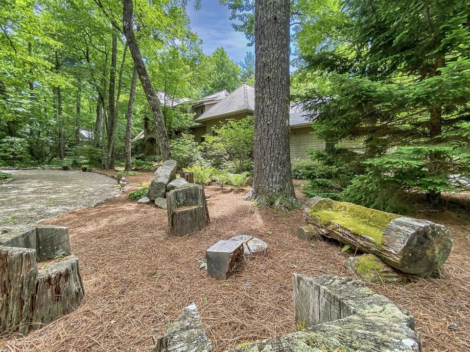 Natural Outdoor Seating