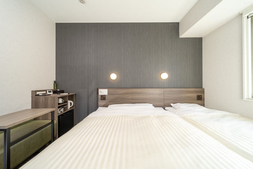Hollywood Twin Room, Non Smoking | Desk, blackout drapes, soundproofing, iron/ironing board