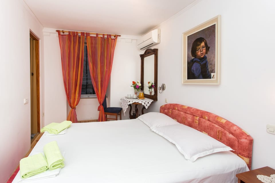 Double Room (Double Room) | Interior