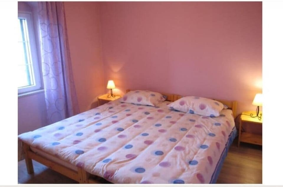Apartment (Two Bedroom Apartment with Terrace) | 2 bedrooms, bed sheets