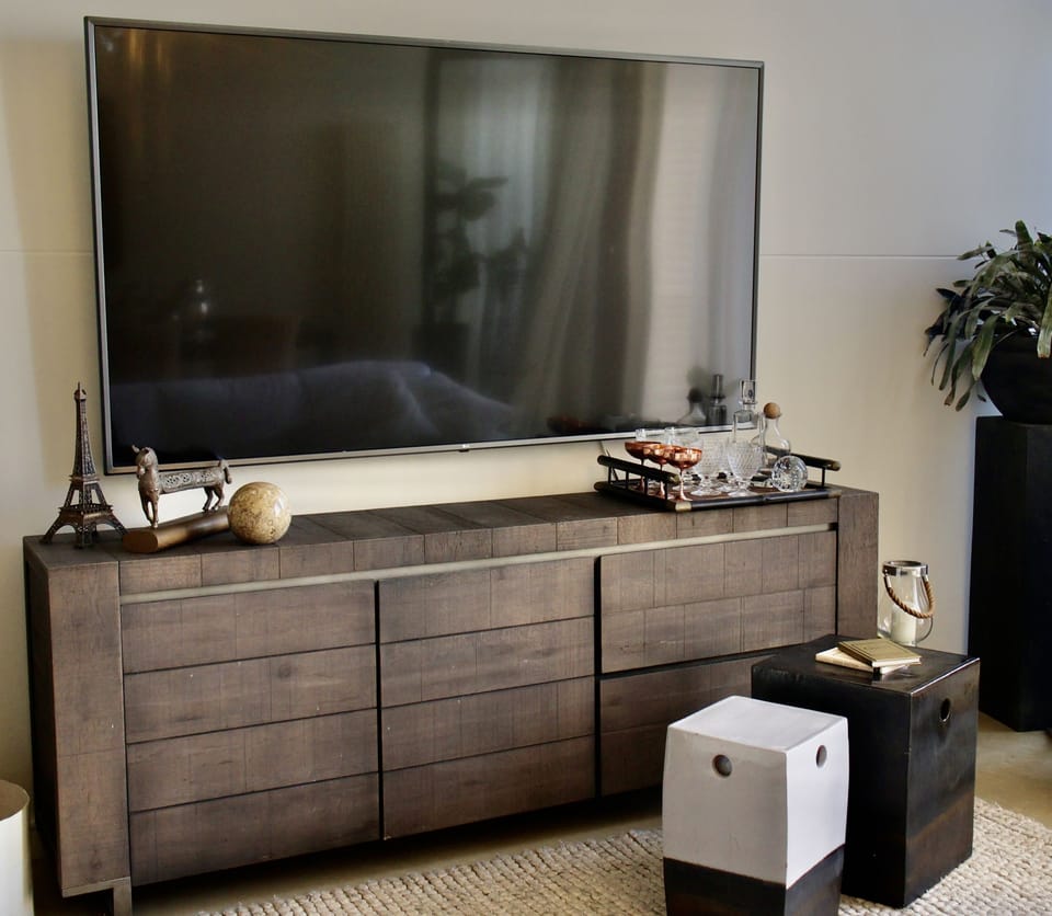 90”smart TV 