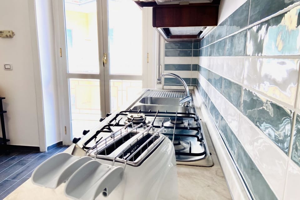 Apartment, 3 Bedrooms (stair access only) | Private kitchen