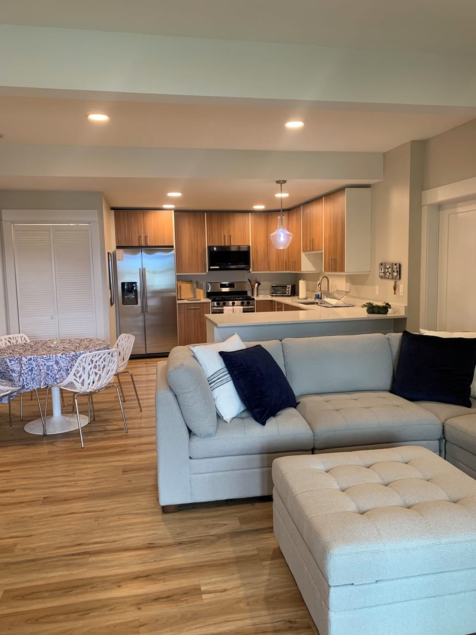 Living room/kitchen.  Seating for 4 at the counter.