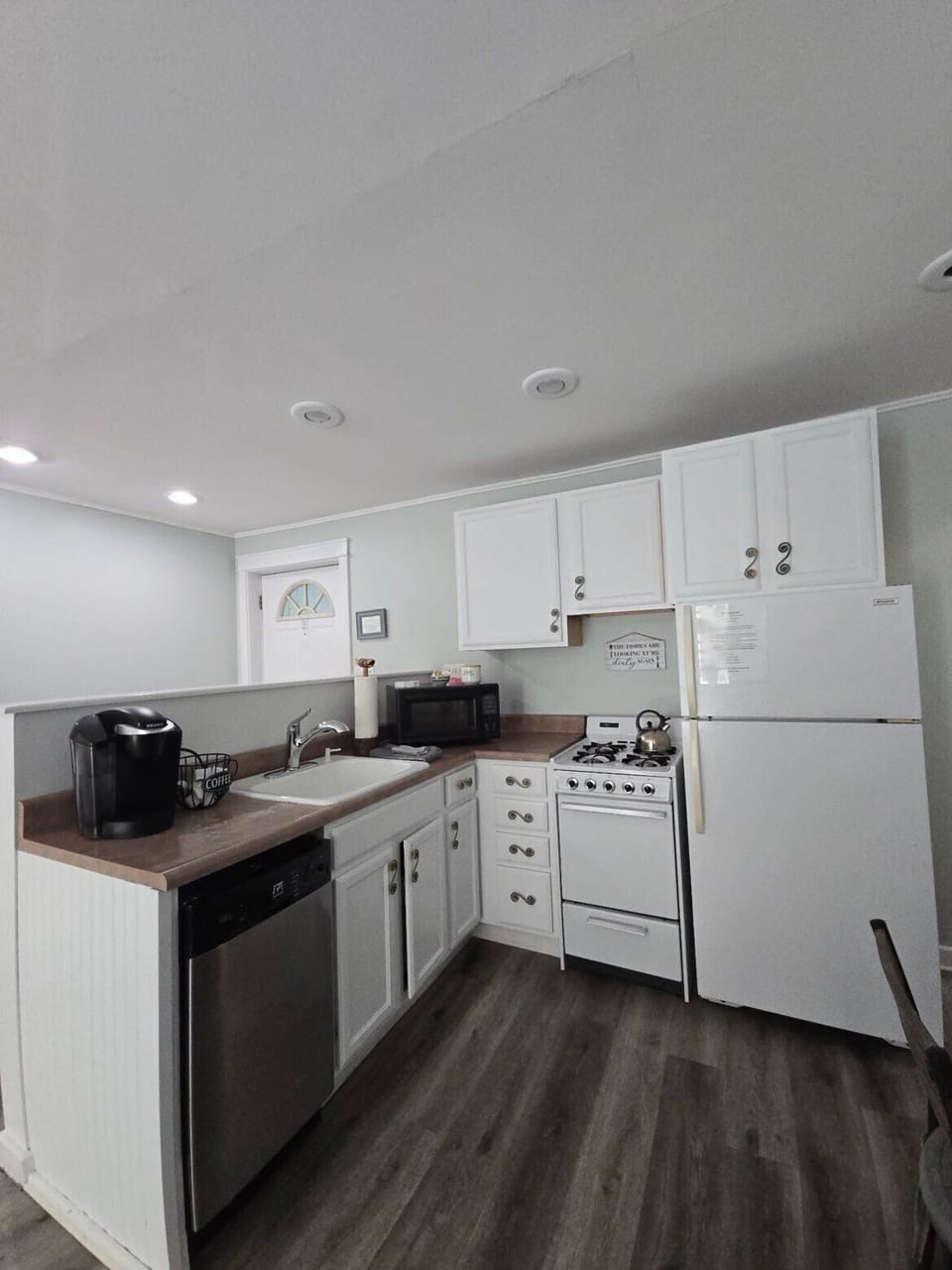 Suite, Ensuite, Courtyard View (SS Post Boy Suite) | Private kitchen