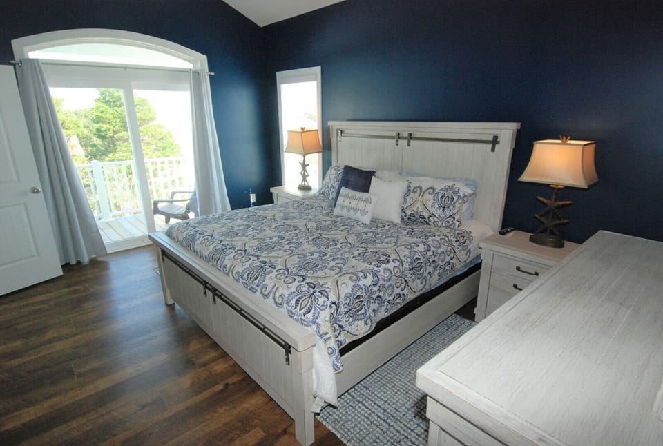 409 SSB Bedroom 1