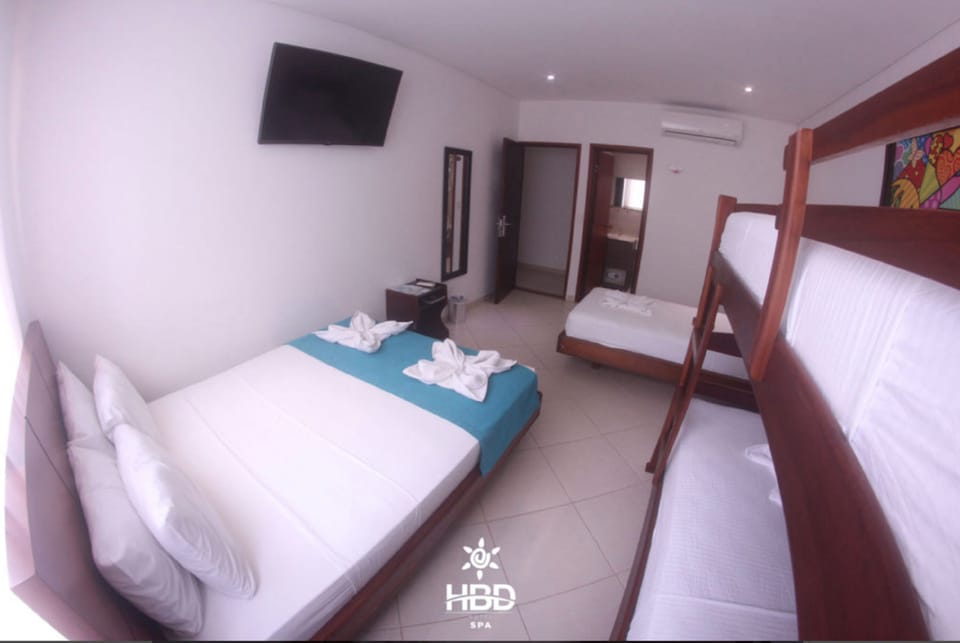 Standard Family Room | In-room safe, free WiFi, bed sheets