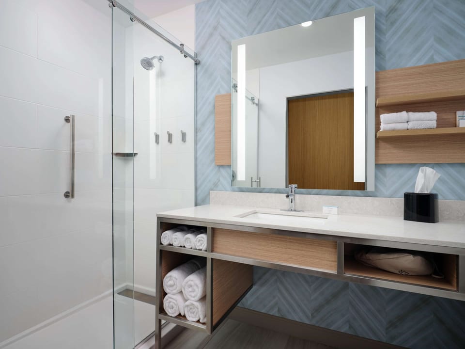 Bathroom shower