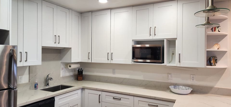 Plenty counter space!