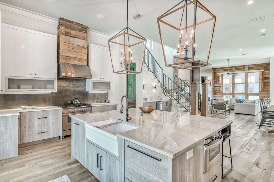 All high-end appliances throughout the kitchen