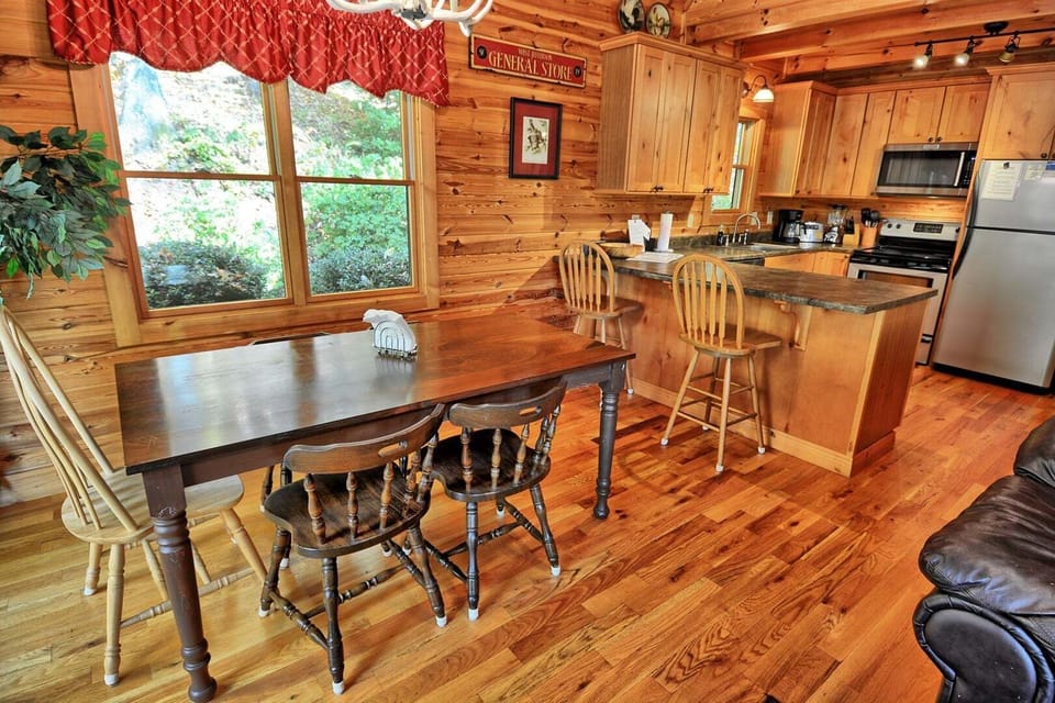 Dining and Kitchen Floor Plan
