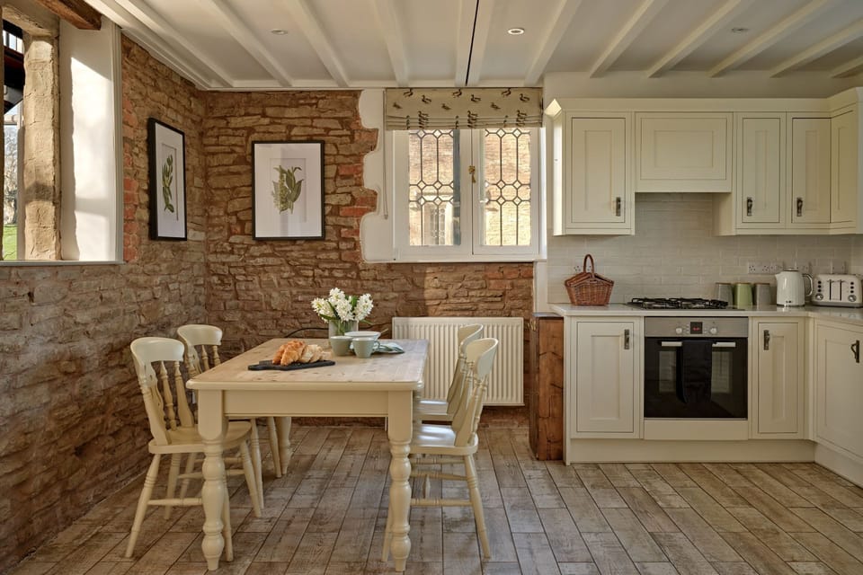 The dining kitchen at Albert Lodge, Welsh Borders