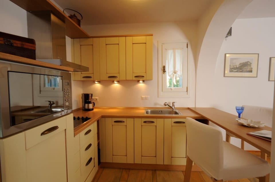 Kitchenette at the swimming pool level