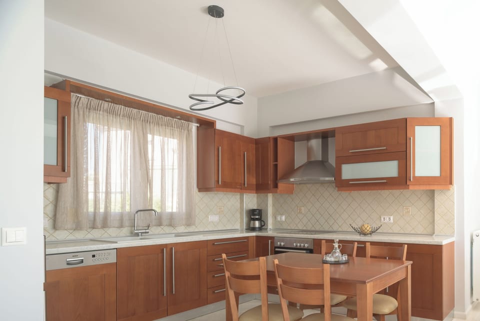 A fully equipped kitchen for culinary wonders. 