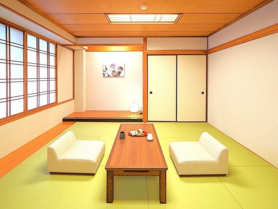 [Modern Western Suite Japanese-Western Room] 51 square meters, Non Smoking | Bed sheets