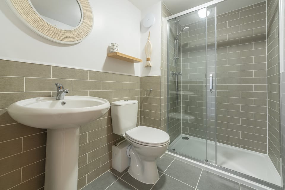 First floor:  Family shower room