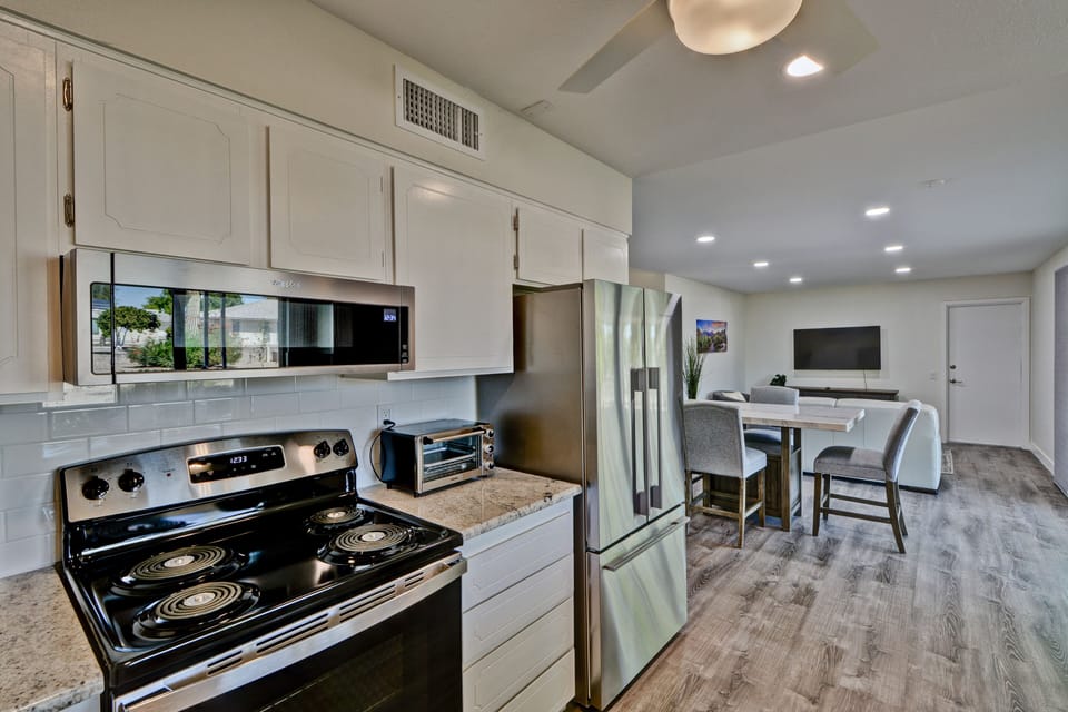 Kitchen (1)