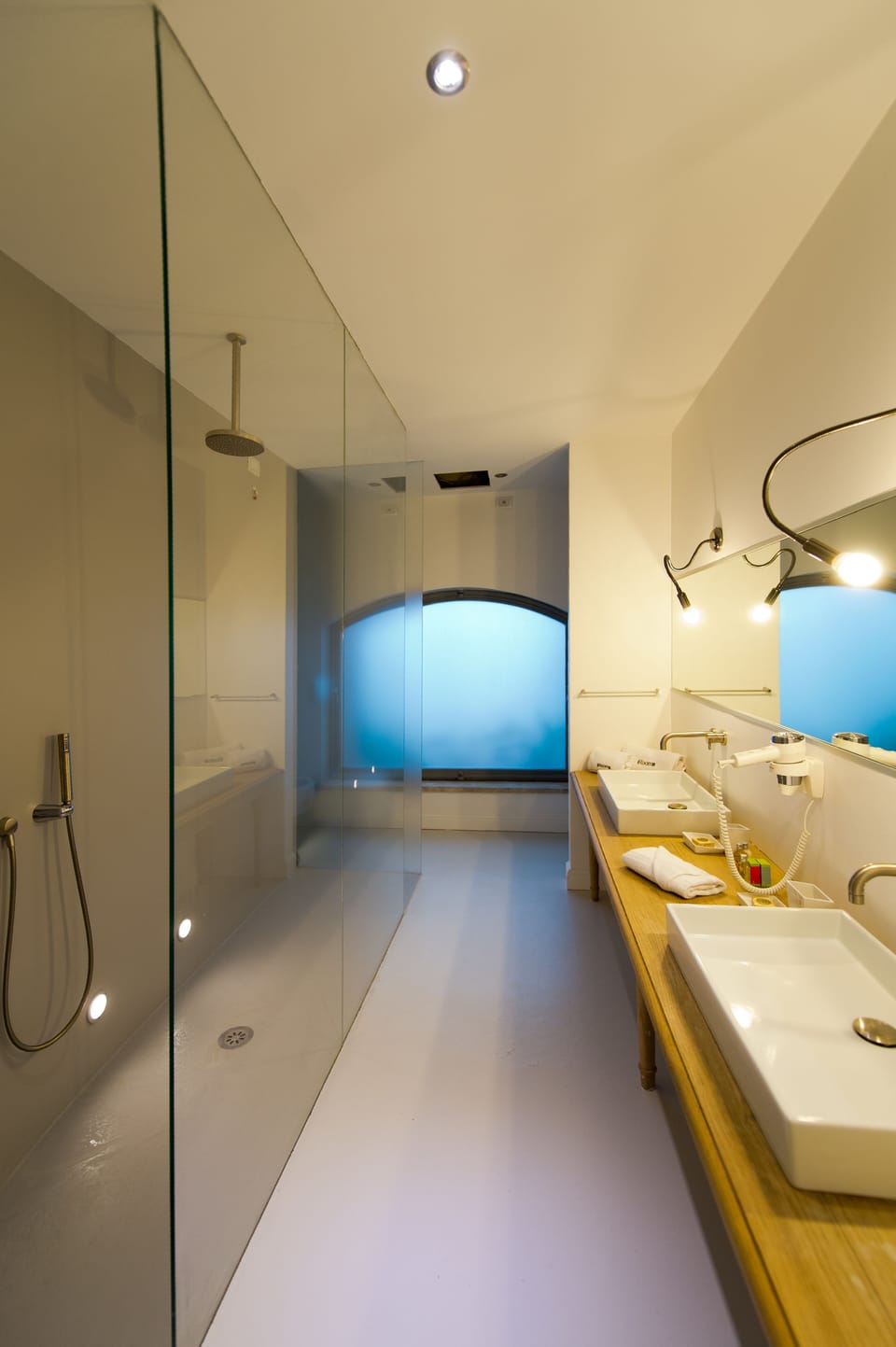 Suite (iSuite) | Frette Italian sheets, premium bedding, memory foam beds, free minibar