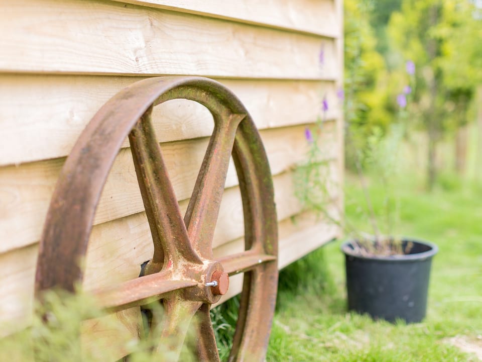 Outdoor area | Rosemary - Buttercup Barn Retreats, Wootton Bridge