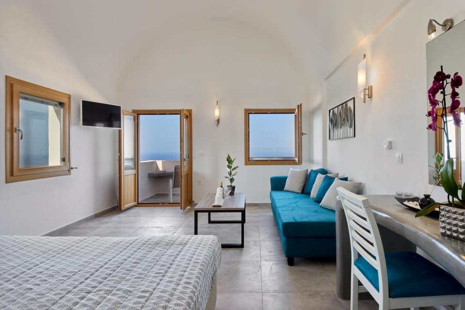 1 bedroom, minibar, in-room safe, individually decorated
