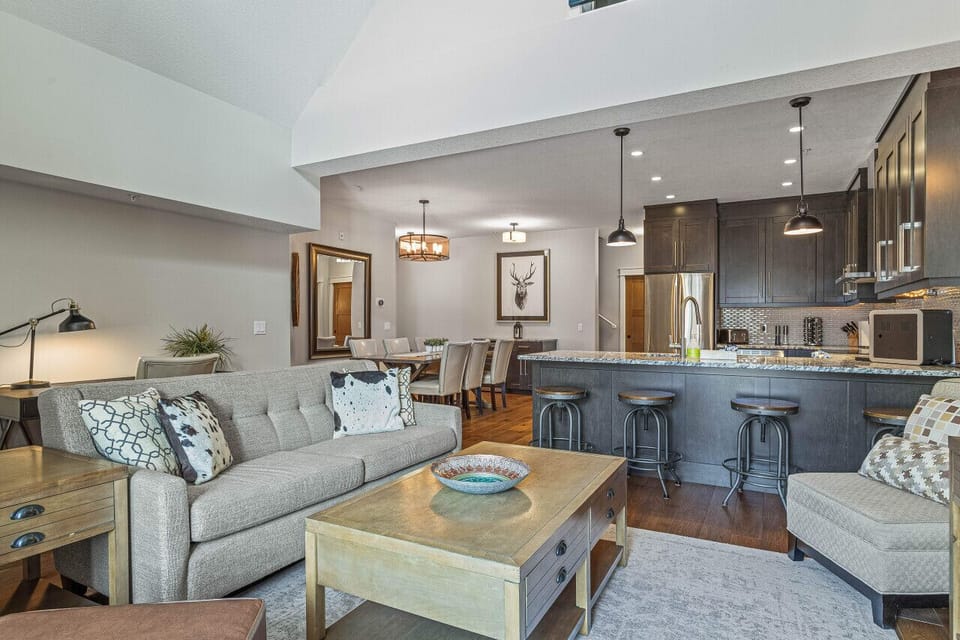 Open concept living room, kitchen and dining area