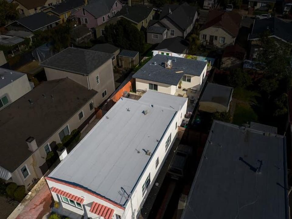 Main house and guest house