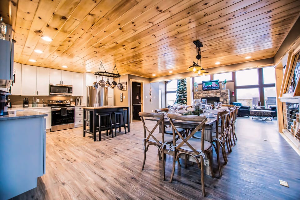 Gorgeous gourmet kitchen and farmhouse table!