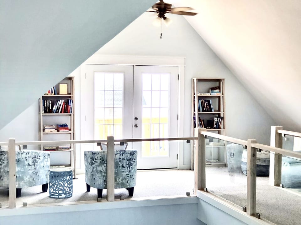 NEW upper front loft!