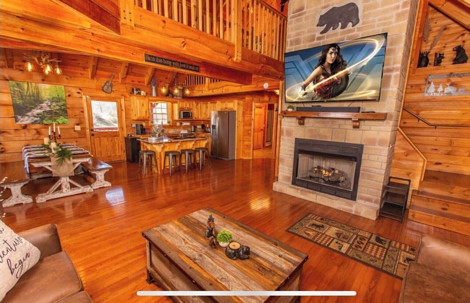 Open floor plan main level with gas fireplace 