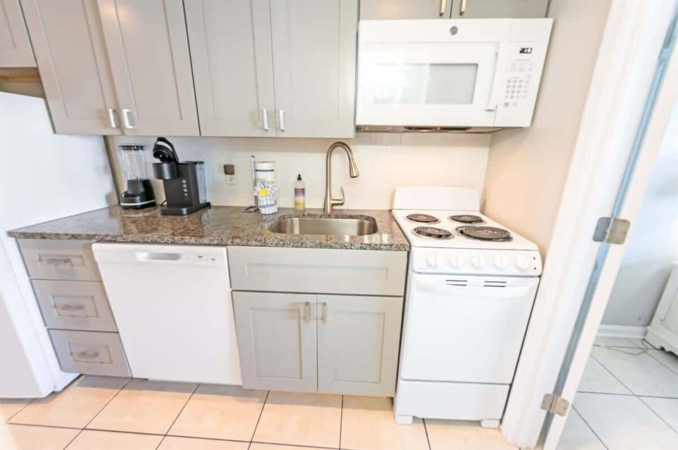 Large Kitchen Area