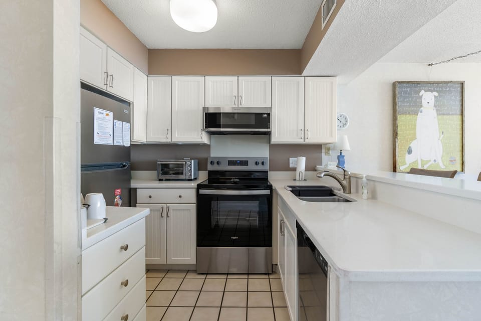 A fully stocked kitchen makes meal preparation a breeze.
