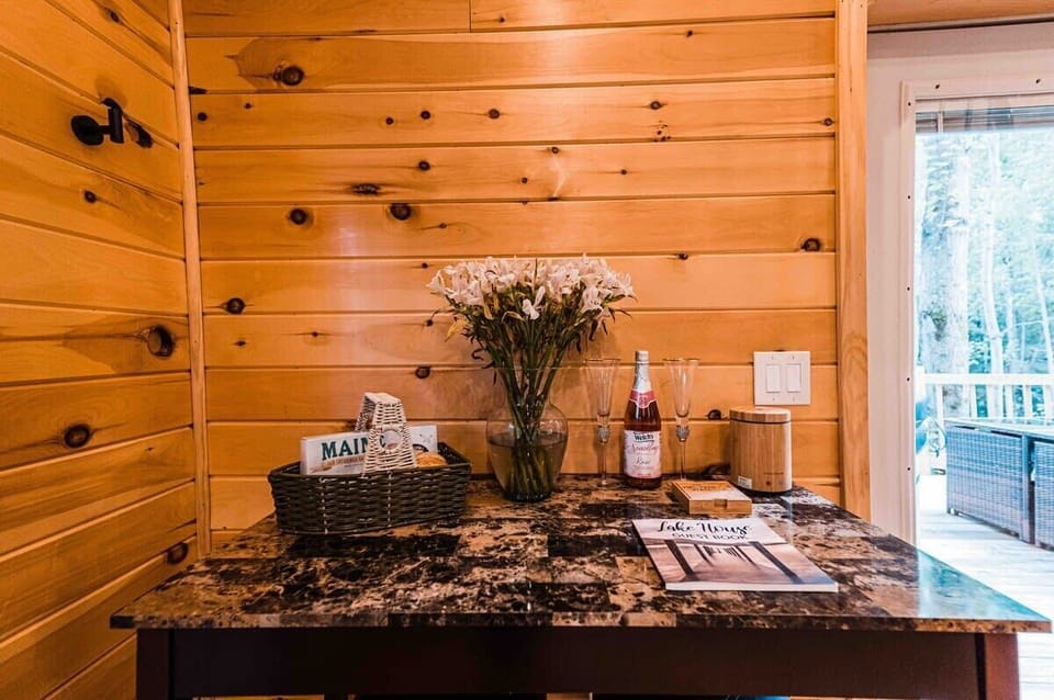 Sign our guest book during your stay and enjoy our complimentary offerings in your welcome basket 