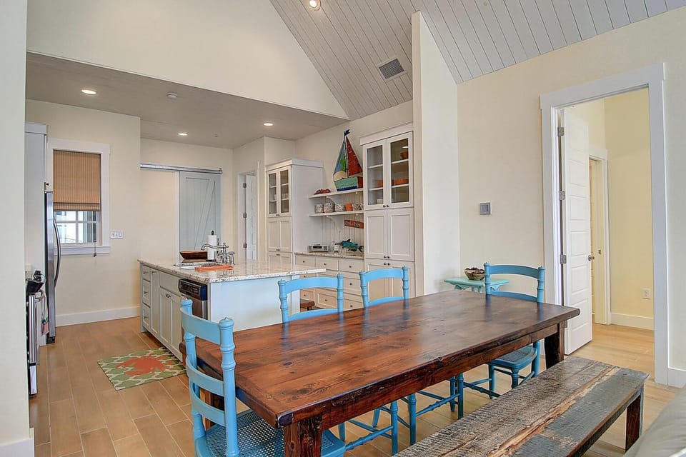 Main Dining Area