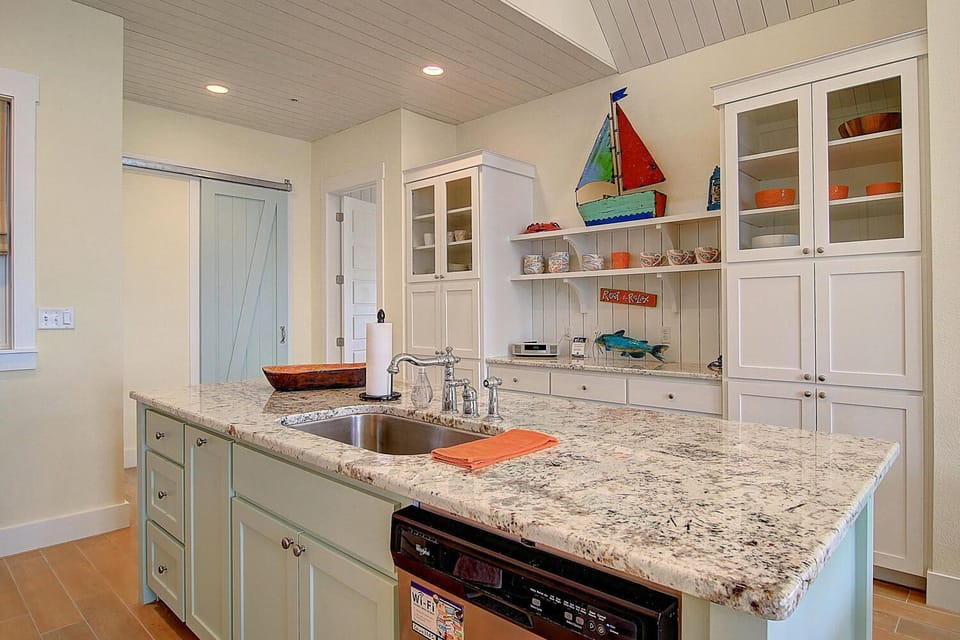 Main Kitchen Area