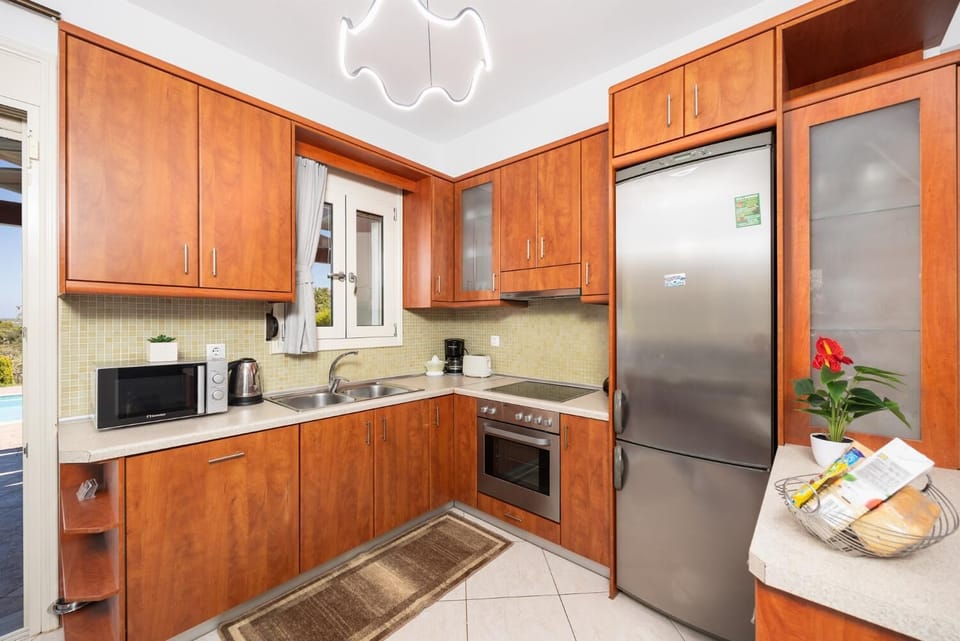 Equipped kitchen