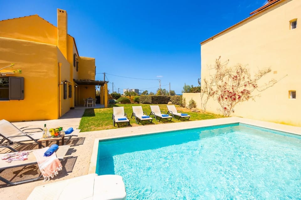 Beautiful villa with private pool and terrace with sea views