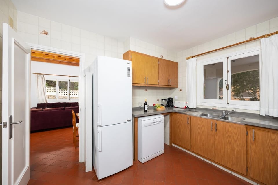Equipped kitchen