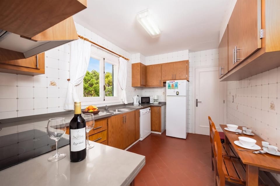 Equipped kitchen