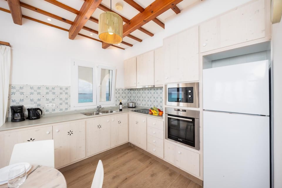Equipped kitchen