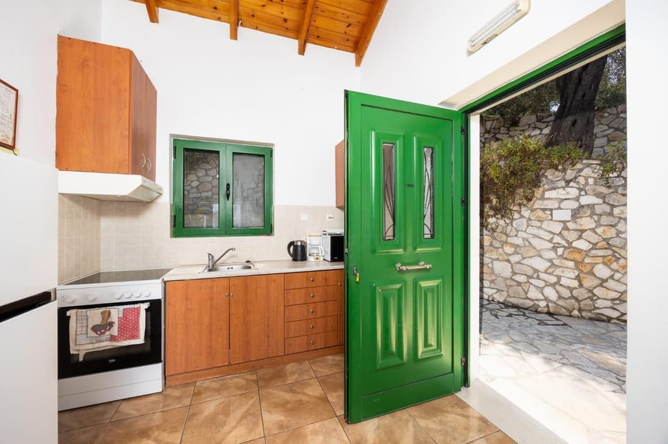 Equipped kitchen