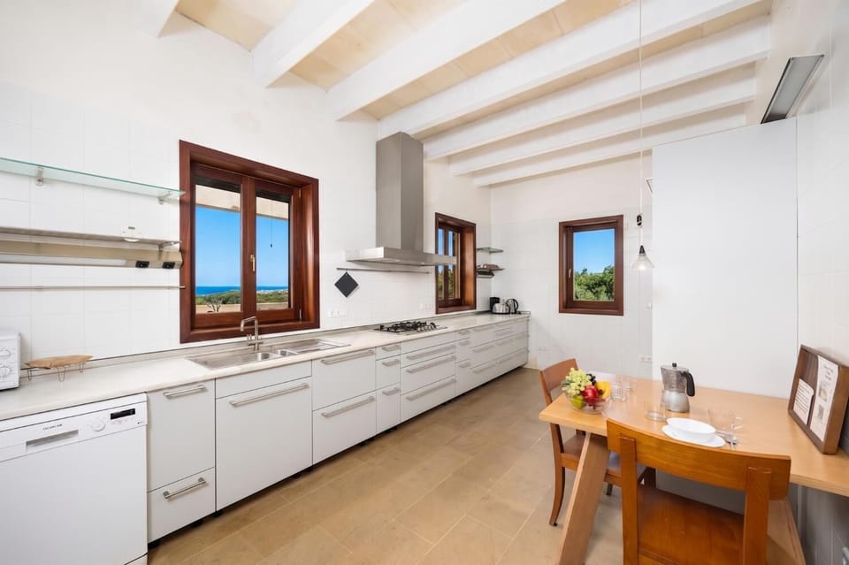 Equipped kitchen