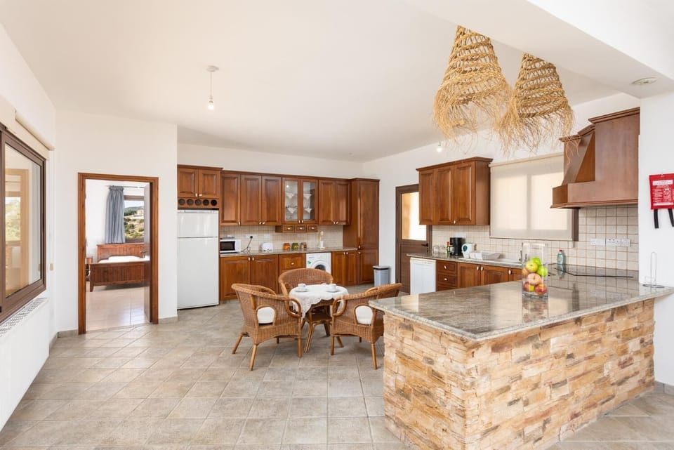 Equipped kitchen