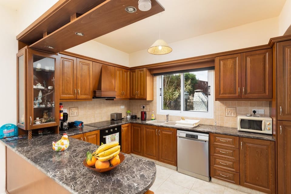 Equipped kitchen