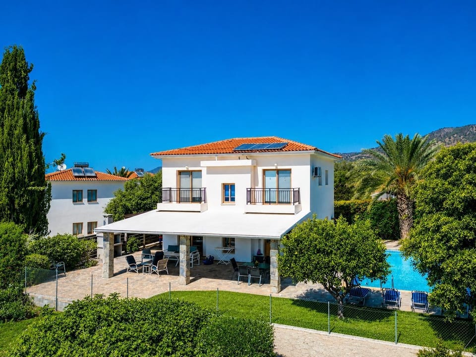 Beautiful villa with private pool and terrace