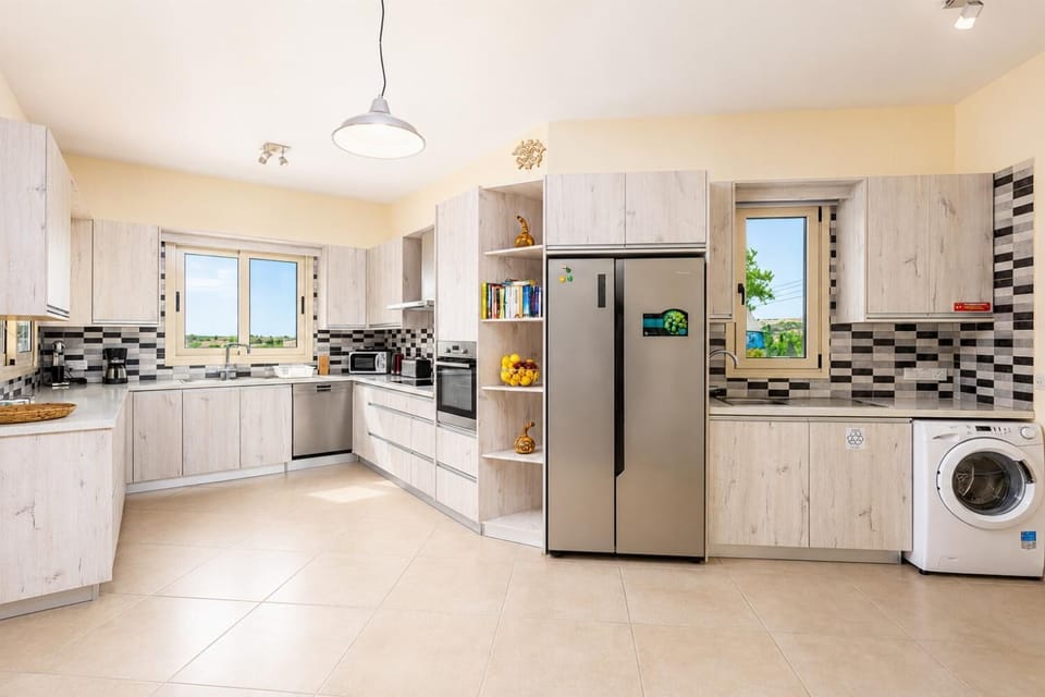 Equipped kitchen on ground floor