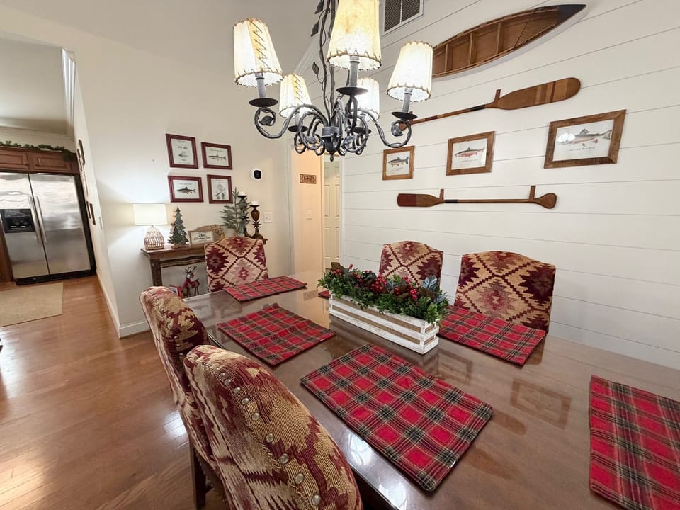 Have a Holly Jolly Christmas