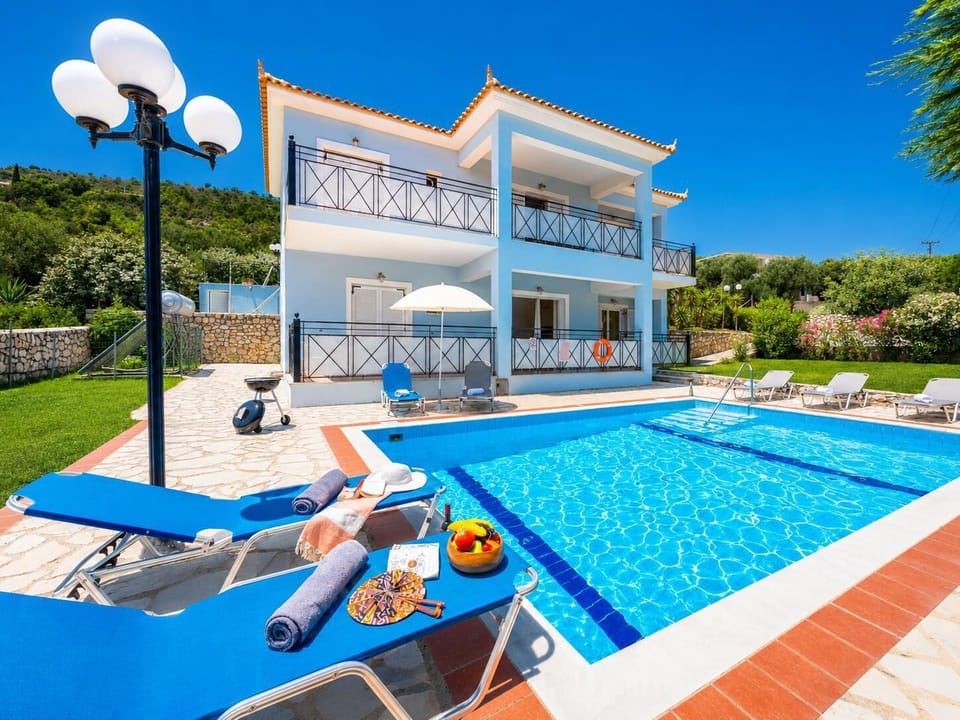 Beautiful villa with private pool and terrace